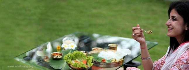 Yoga: 5 Food Habits, the Yoga Way!