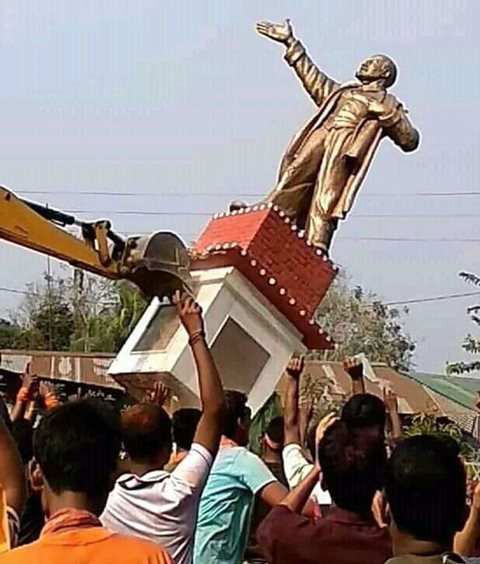 A statute for statues?