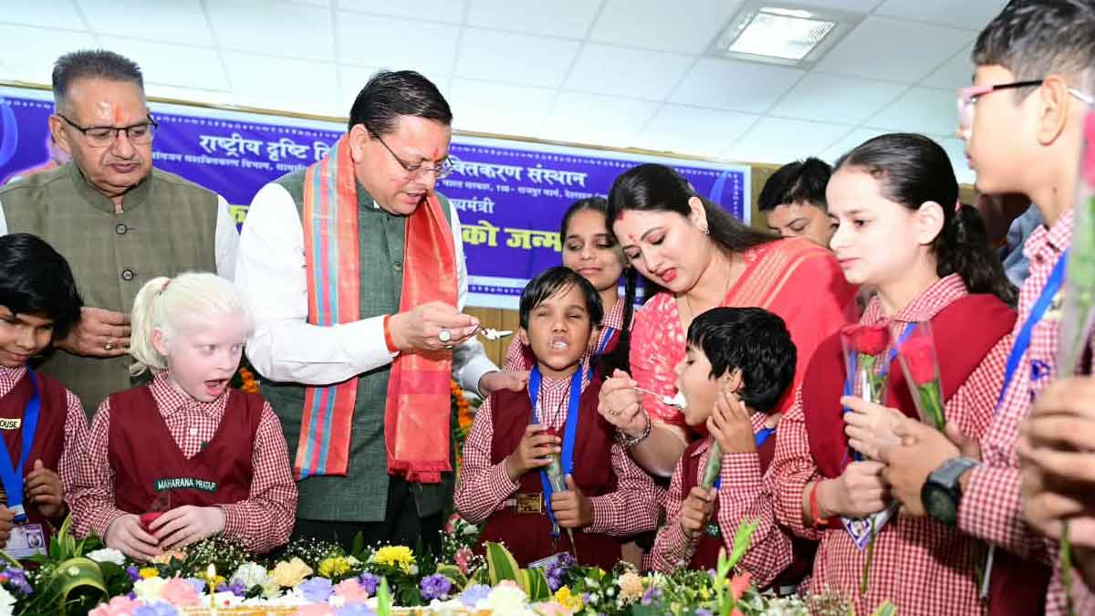 Uttarakhand CM Dhami Celebrates Birthday with ...