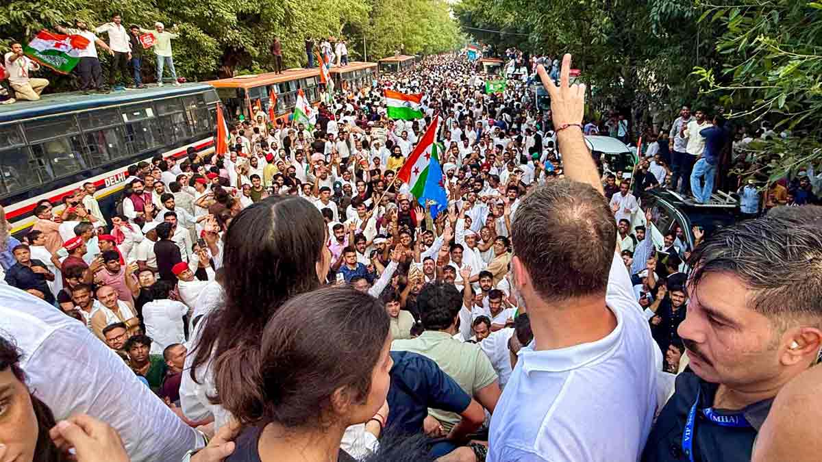 Tea and game plan: Rahul Gandhi to host INDIA ...