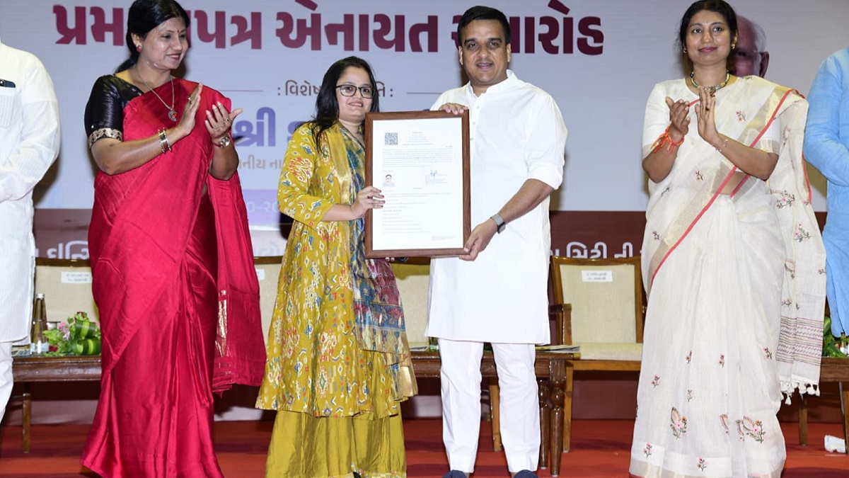 Ahmedabad: 158 Refugees Get Indian Citizenship, ...