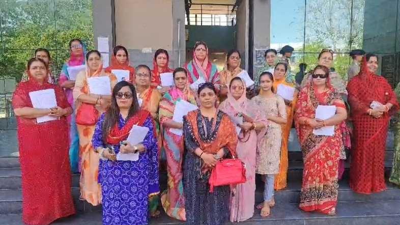 Kshatriya women pick up nomination forms in