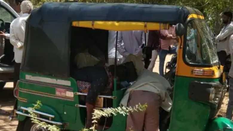 suicide sitting in a rickshaw