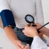 High Blood Pressure: હાઈ બ્લડ પ્રેશરને સહેલાઈથી કંટ્રોલ કરવા માટે ફોલો કરો આ 5 ટિપ્સ