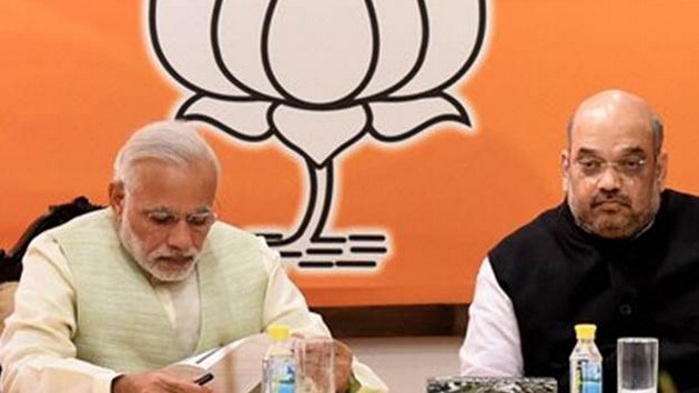 मोदी-शाह के तिलिस्म से अबूझ विपक्ष
