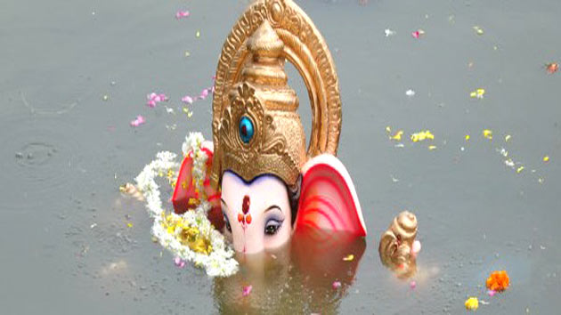 कैसे करें श्री गणेश प्रतिमा को विसर्जित, 10 काम ...