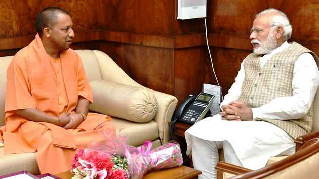 यूपी को पसंद आया मोदी-योगी का साथ