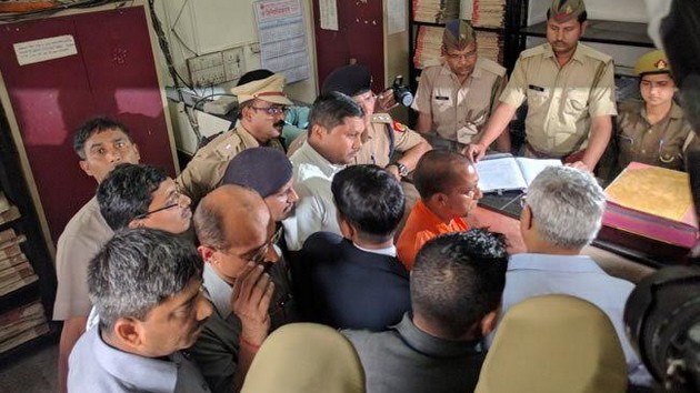 नाम बदलने का राजनीतिक इतिहास