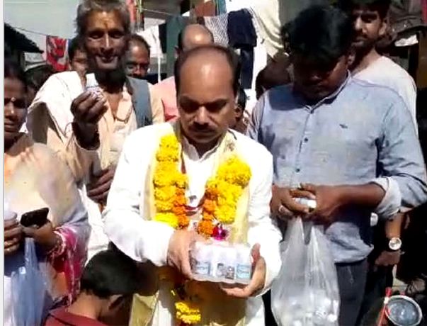 गंगा की सौगंध, पुराने भाजपाई का अनोखा प्रचार