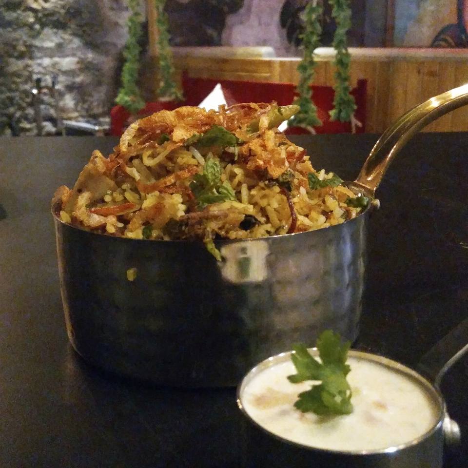 लाजवाब चिकन बिरयानी