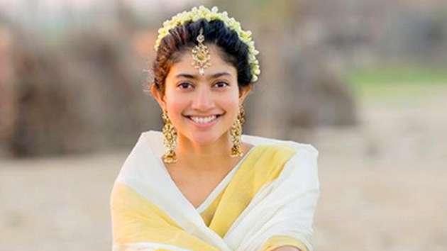 Janhvi Kapoor Replace Sai Pallavi As Mata Sita In Nitesh Tiwaris Film