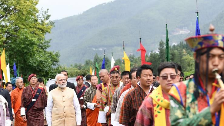 Pm Modi In Bhutan Webdunia Hindi