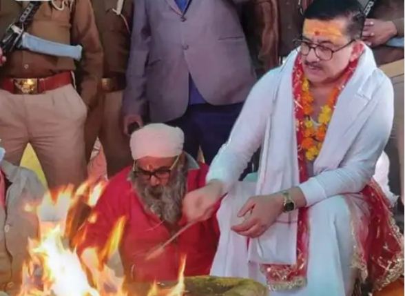 भ्रम से बाहर आकर सनातन मार्ग पर वसीम की वापसी