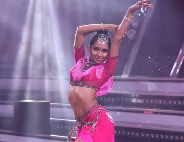 Saumya Kamble Win The Indias Best Dancer Season 2 इंडियाज बेस्ट डांसर 2 को मिला अपना विनर 2110