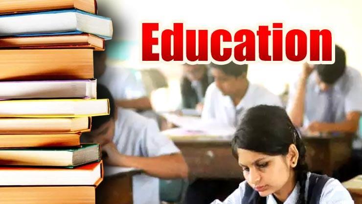 essay on education system in marathi