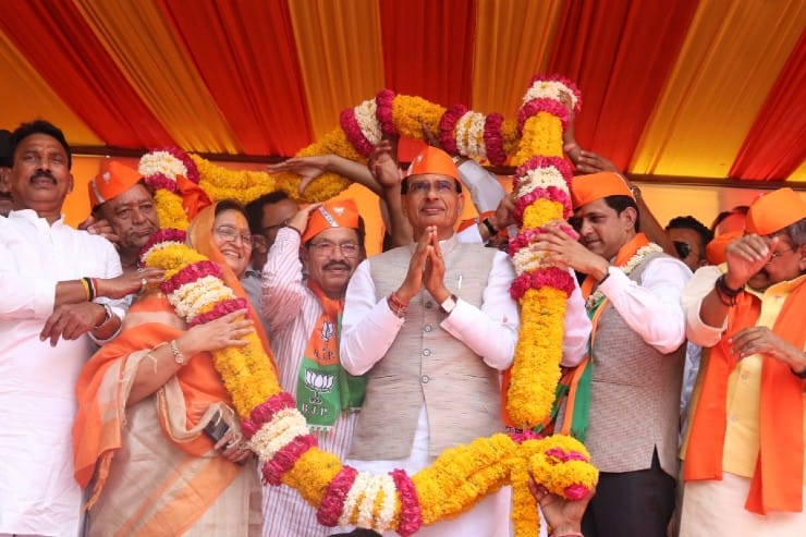पहली बार वर्षा में हो रहे हैं निगम चुनाव: 6 का एक ...