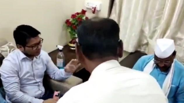 मंत्री ने Dm से पूछा क्या आप शराब पीते हैं Agriculture Minister Asked Dm Do You Drink Alcohol