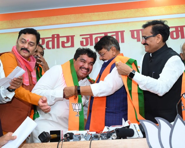 sanjay shukla joins bjp