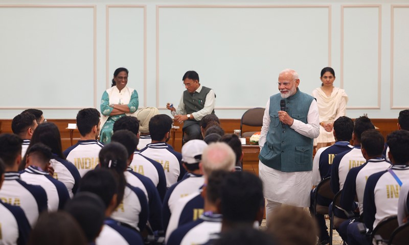 Modi With Olympians