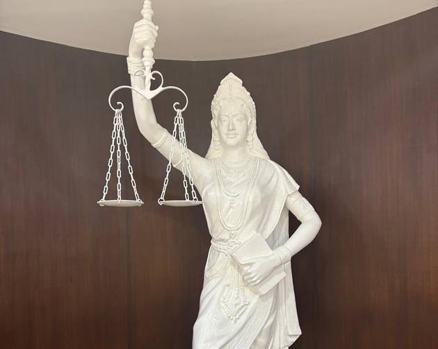 statue of justice