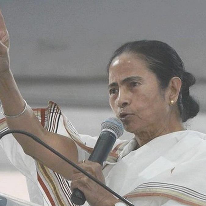 बंगाल एग्जिट पोल: क्या ममता बनर्जी की TMC फिर बनाएगी सरकार? - HeadlinesNow Hindi News
