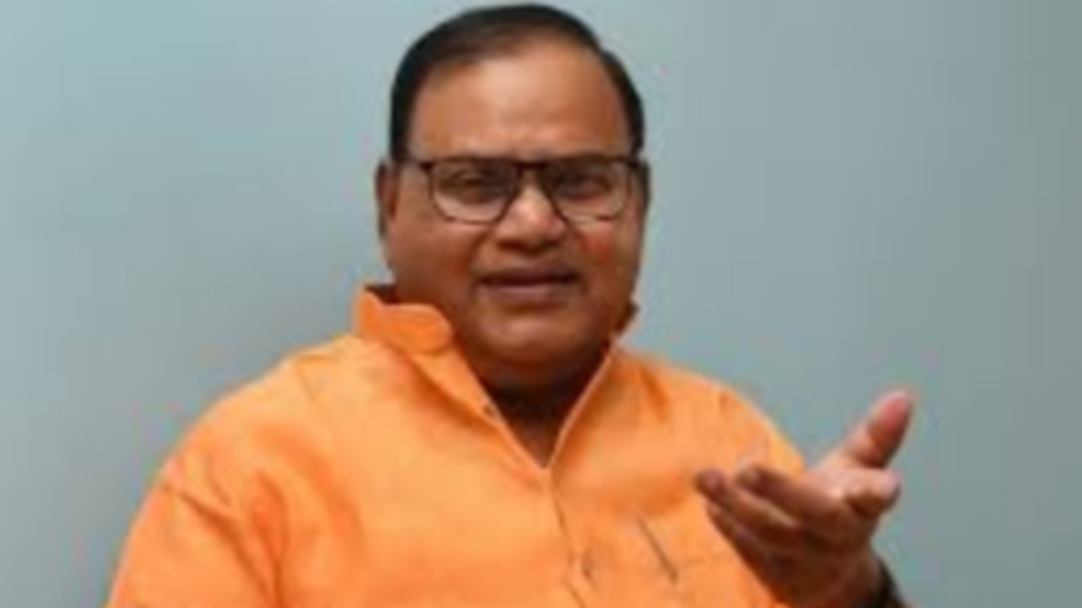 क्‍या संविधान से हटेंगे सेक्युलर-सोशलिस्ट शब्द, राज्यसभा में पेश हुआ बिल, BJP सांसद ने की यह मांग
