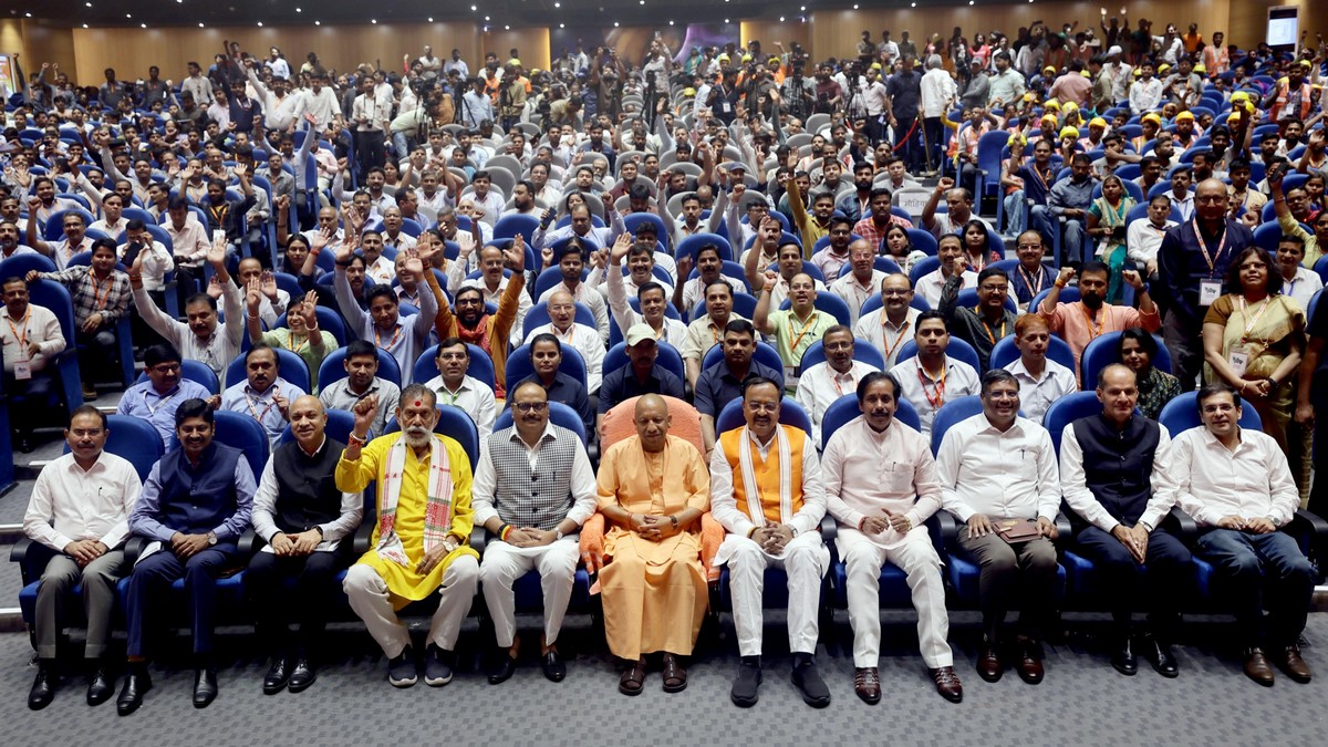 Chief Minister Yogi Adityanath's Statement Regarding Labor Families in State
