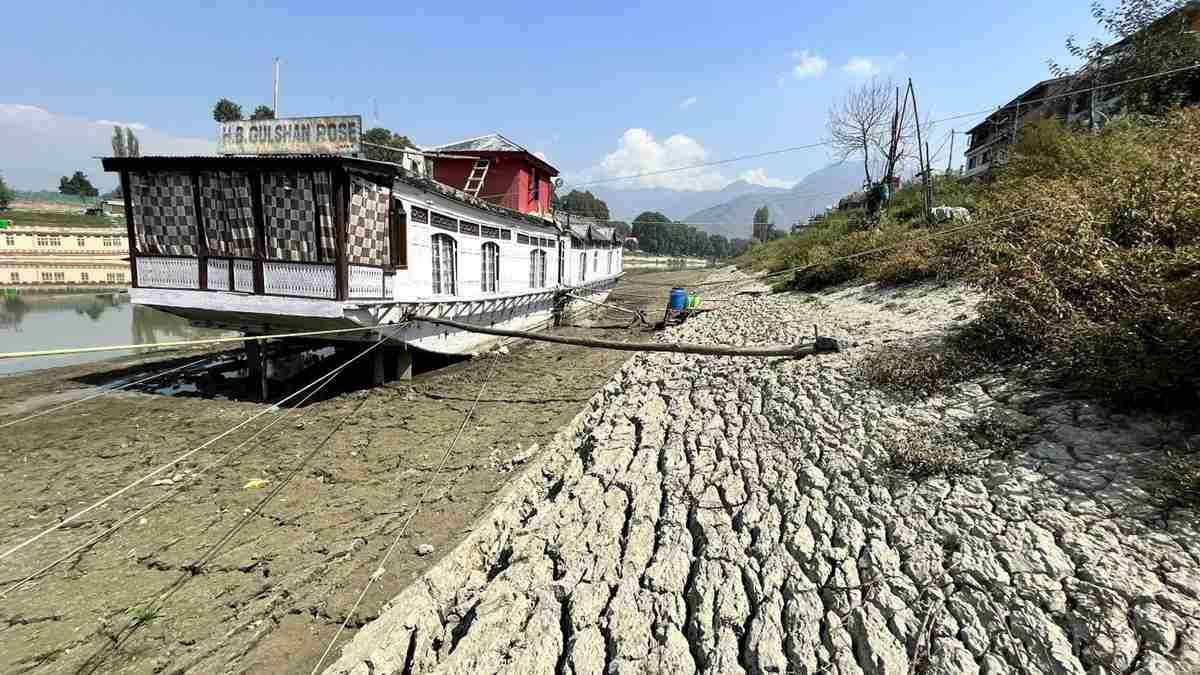 बादलों ने बदला रास्ता? जम्मू-कश्मीर में लगातार 7 ...