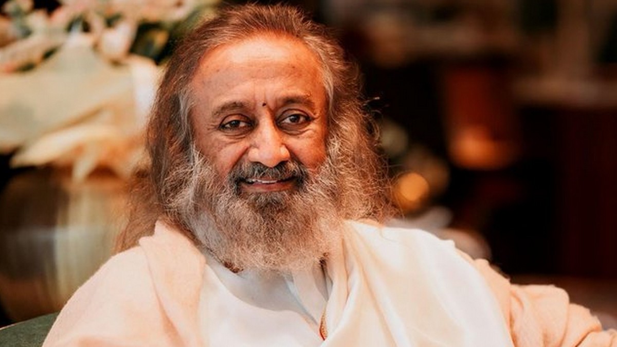गुरुपूर्णिमा पर श्री श्री रविशंकर का संदेश, क्या जीवन में गुरु की आवश्यकता है?