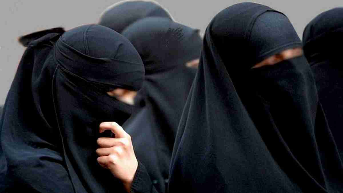 महिला-उत्पीड़न के बावजूद तालिबान के लिए ...