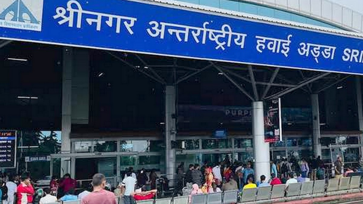 श्रीनगर एयरपोर्ट जुलाई से सितंबर तक सोमवार और ...