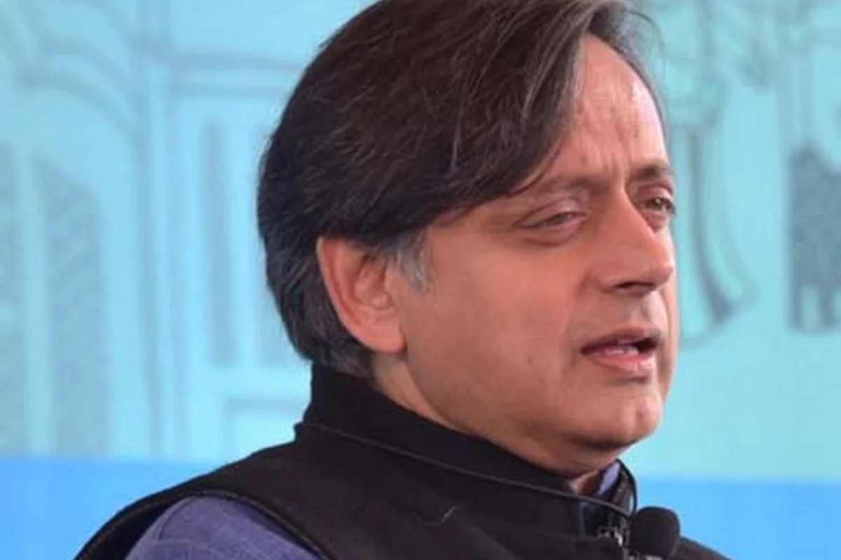 Shashi Tharoor : शशि थरूर ने Form 6 विवाद पर उठाए ...