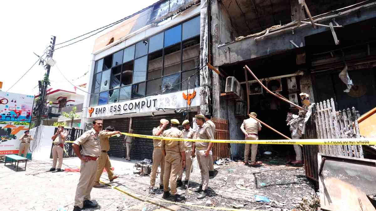 Aliganj fire case Lucknow