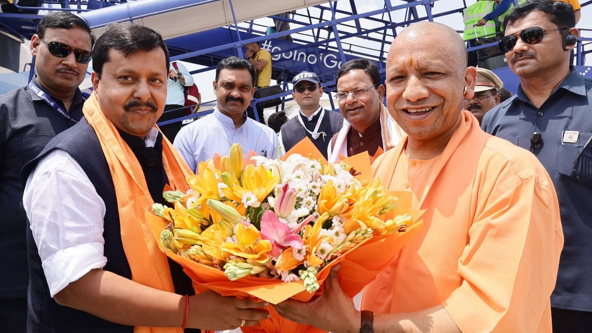 Nitin Nabin_Yogi Adityanath Chief Minister Yogi Adityanath welcomed BJP National President Nitin Nabin