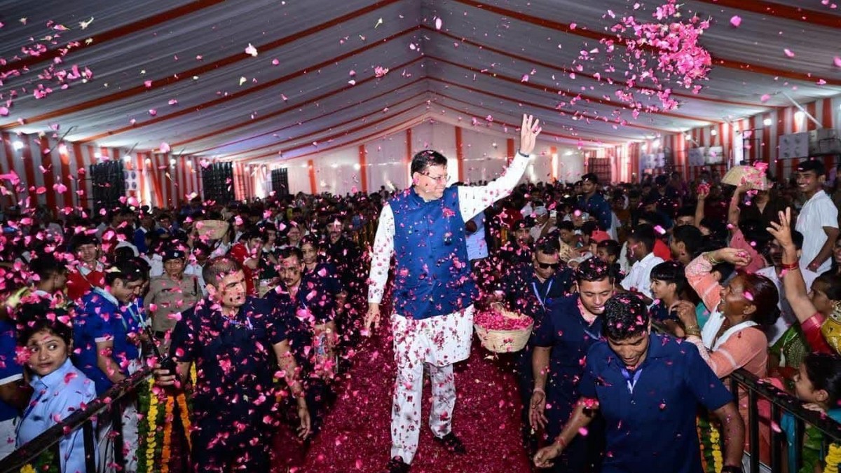 Five years of Uttarakhand government, Unprecedented public support surges to welcome Chief Minister   Dhami