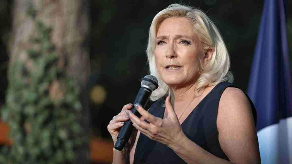 Photo : Marine Le Pen X account Marine Le Pen Sentence Reduced
