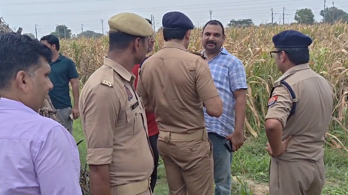 UP के शिकोहाबाद में पुलिस से मुठभेड़, 2 इनामी ...