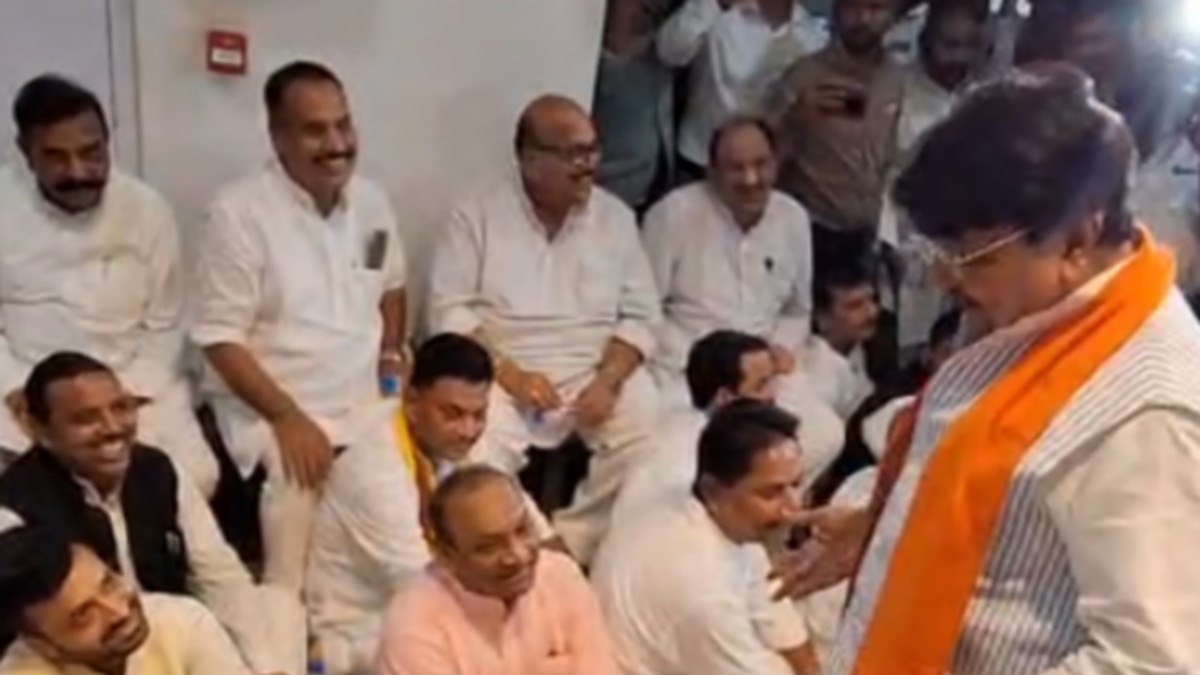 कैलाश विजयवर्गीय के NEET छात्रों को कीड़ा बताने वाले बयान पर विधानसभा में...