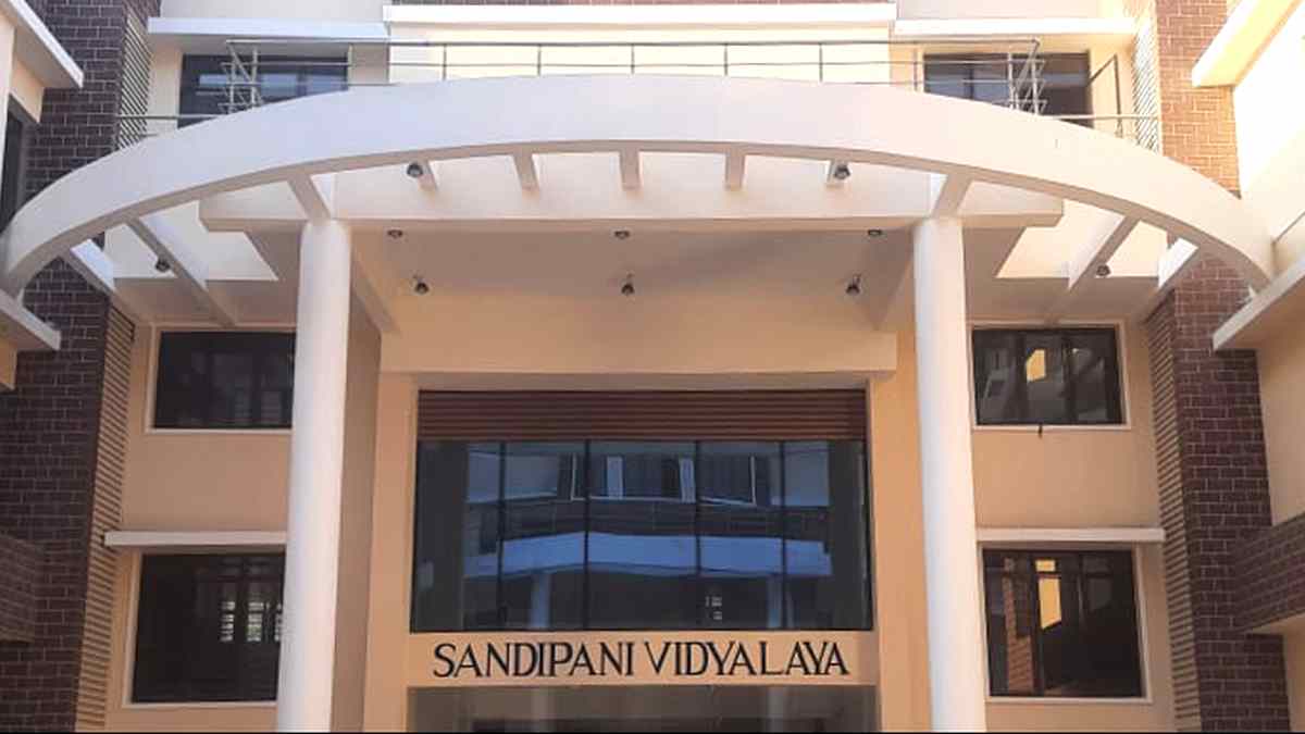 मध्य प्रदेश में पुनर्जीवित हो रही गुरुकुल की ...