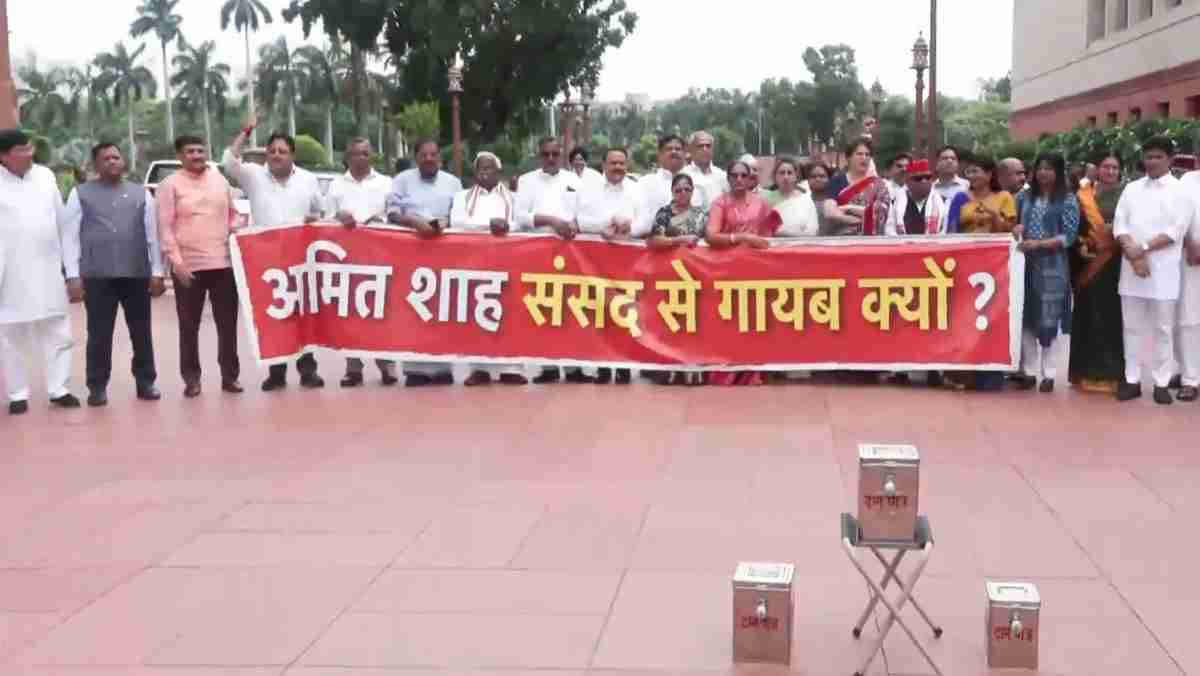 opposition protest in parliament