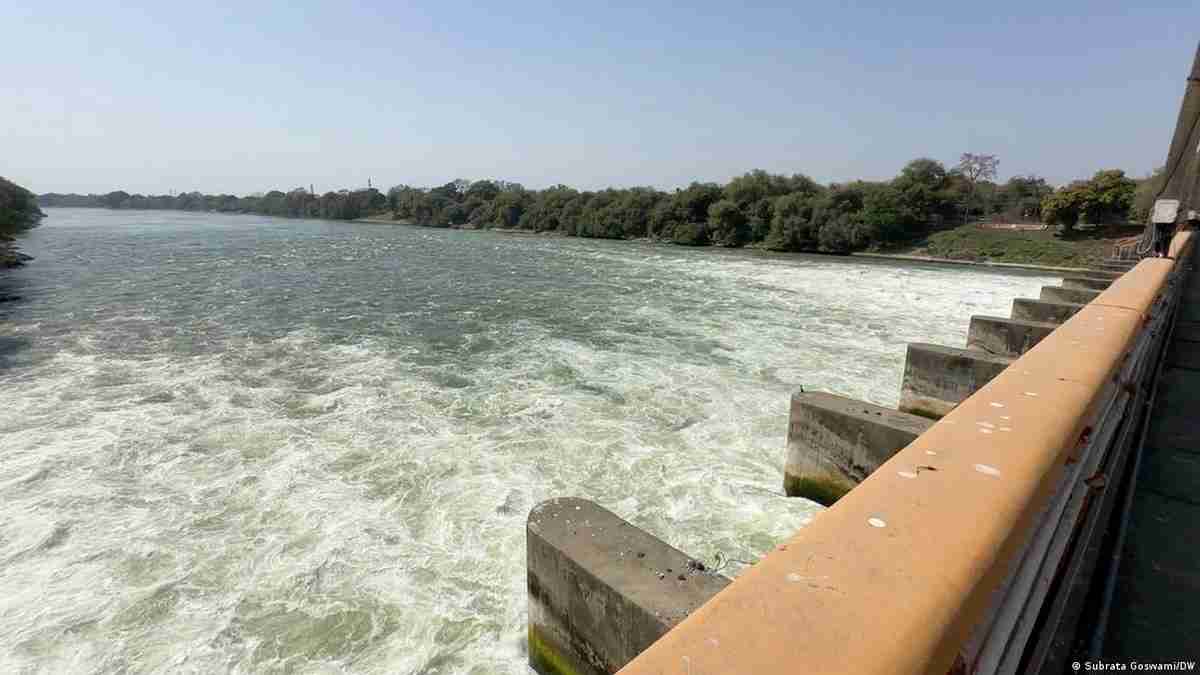 Photo : Subrata Goswami/DW farakka barrage