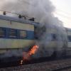 दिल्ली में Taj Express  की 4 बोगियों में लगी आग
