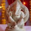 Ganesh Mantra : गणेश जी के इस मूल मंत्र को जपने का महत्व, प्रभाव और परिणाम जानें