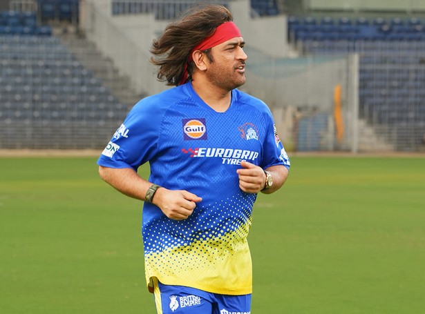 MS dhoni vintage Look,M S dhoni hairstyle