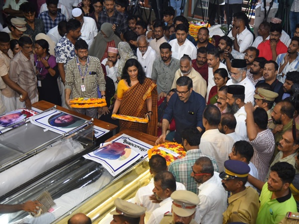 Palakkad lorry accident - 4 students died