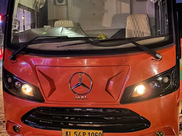 Caravan Gas Leaking Death - Vadakara