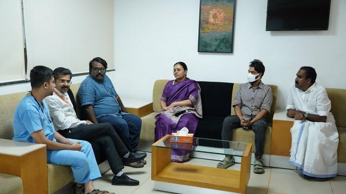 Veena George- Uma thomas