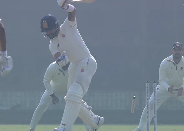Virat Kohli's Wicket in Ranji