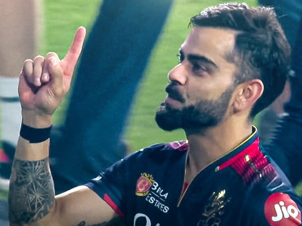 Virat Kohli Celebration, Virat Kohli Signalled one after match, Virat Kohli RCB, IPL 2025 Final, RCB in IPL Final