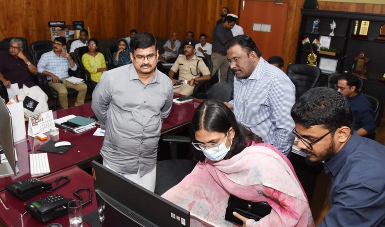 Nilambur by-election 2025,ilambur bypoll latest news,voting machine randomization,nilambur By elections,EVM second stage randamization,Nilambur election updates, നിലമ്പൂർ ഉപതിരെഞ്ഞെടുപ്പ്, വോട്ടിംഗ് മെഷീൻ റാൻഡമൈസേഷൻ, നിലമ്പൂർ തിരെഞ്ഞെടുപ്പ്